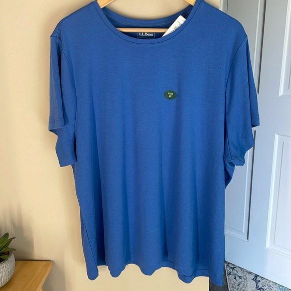 L.L. Bean Tops - LL Bean bright blue tee shirt